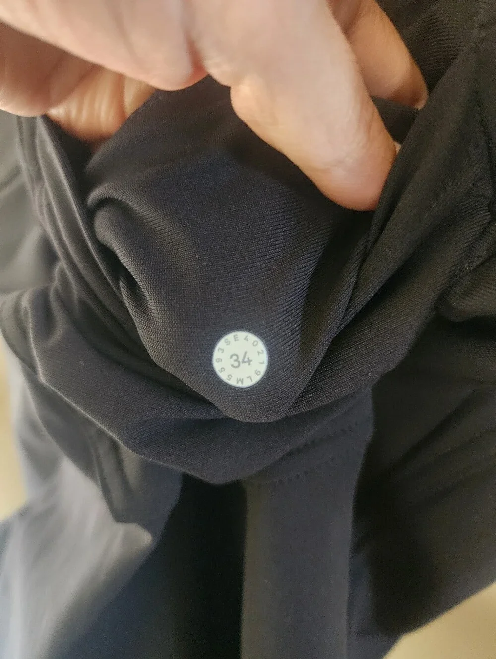 Lululemon Black ABC Slim-Fit 5-Pocket Pants Warpstreme Size 34